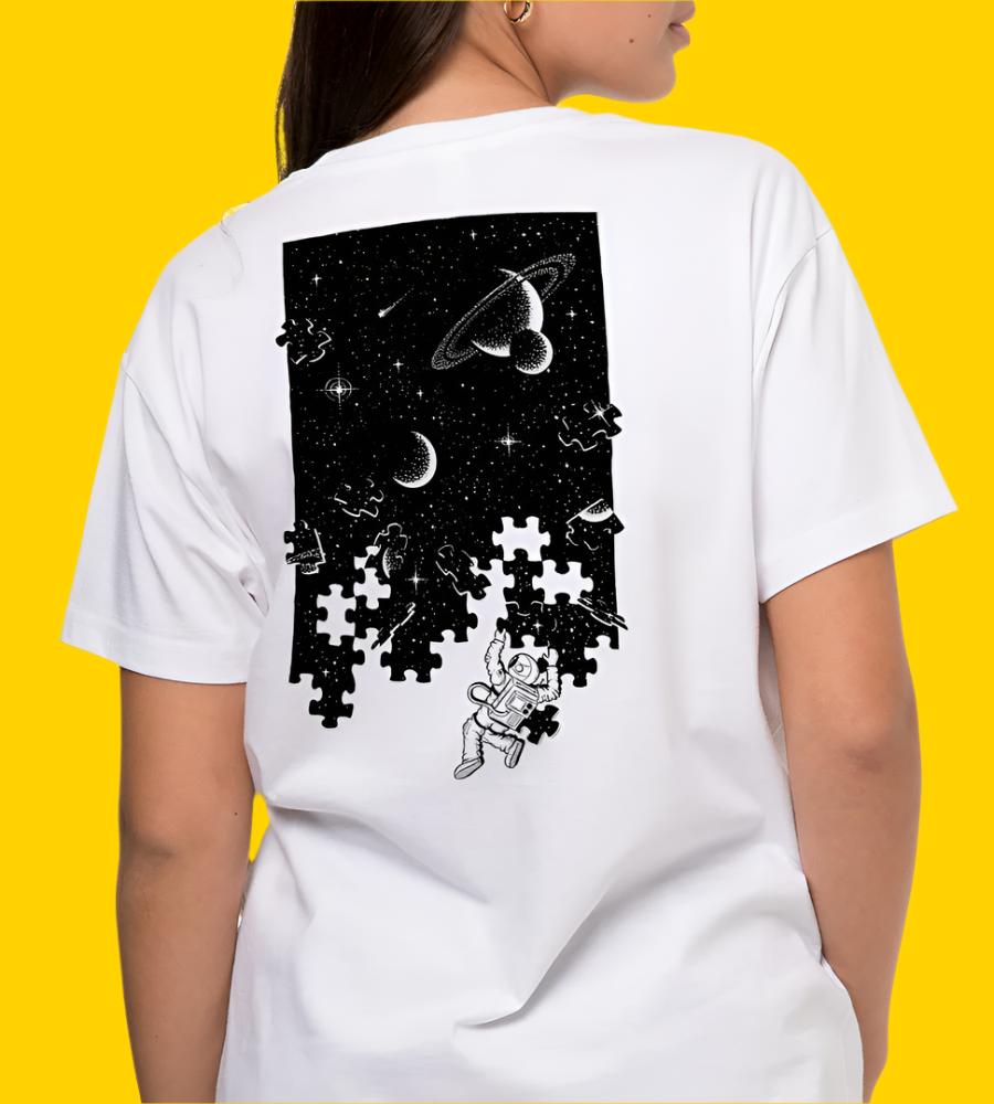 Tee "Puzzleverse" • by TeeOreo